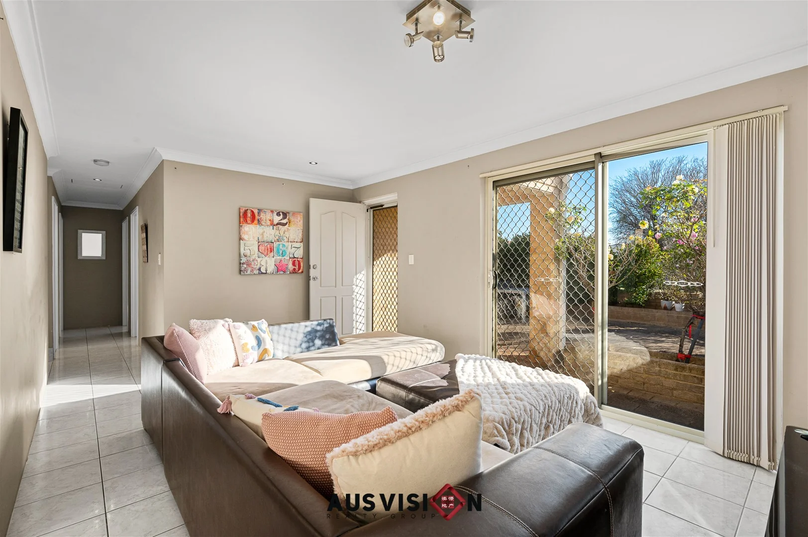 Additional image 6 of 1/18 Hogarth St, Cannington WA 6107