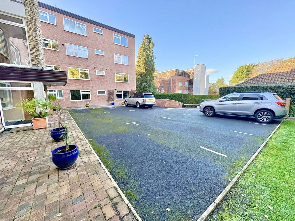 Additional image 34 of 3 bed flat for saleMartello Road South, Canford Cliffs, Poole BH13