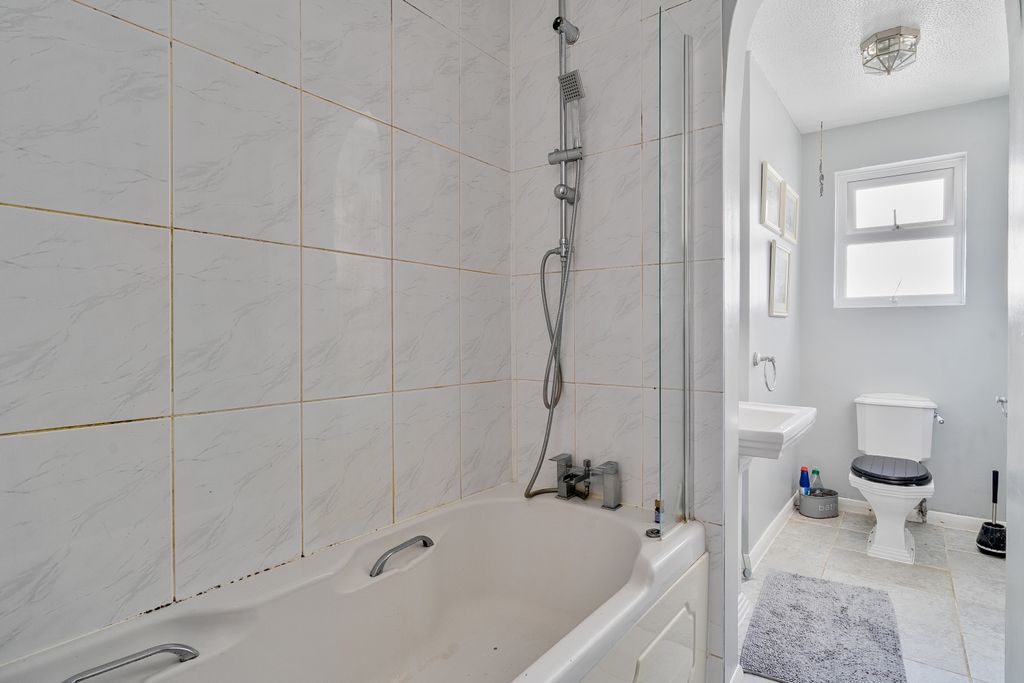 Additional image 17 of 4 bed detached bungalow for saleWilland Road, Braunton, Devon EX33