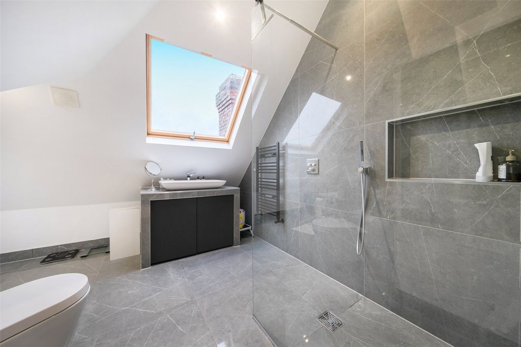 Additional image 19 of 5 bed detached house for saleBickley Park Road, Bromley BR1