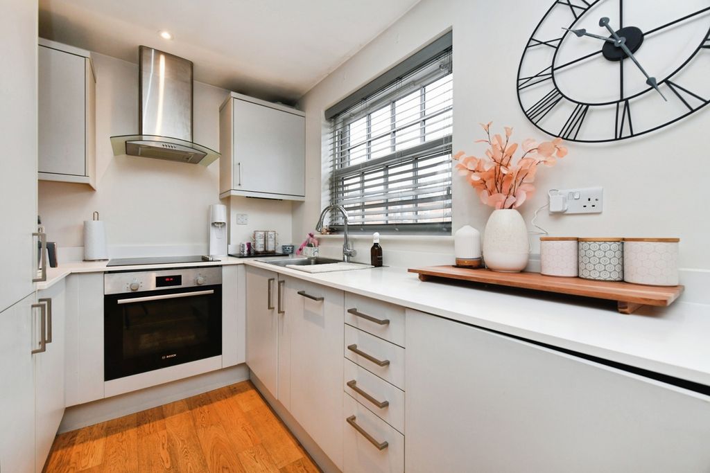 Additional image 3 of 1 bed maisonette for saleCoggeshall Road, Braintree, Essex CM7