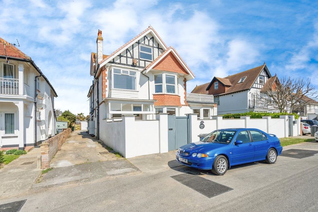 Additional image 2 of 2 bed flat for saleAldwick Avenue, Bognor Regis PO21