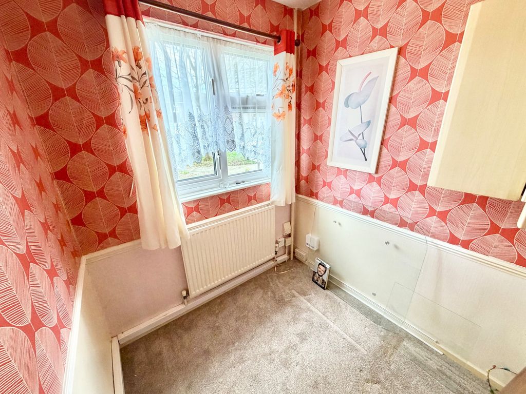 Additional image 6 of 2 bed maisonette for salePlanet Road, Brierley Hill DY5
