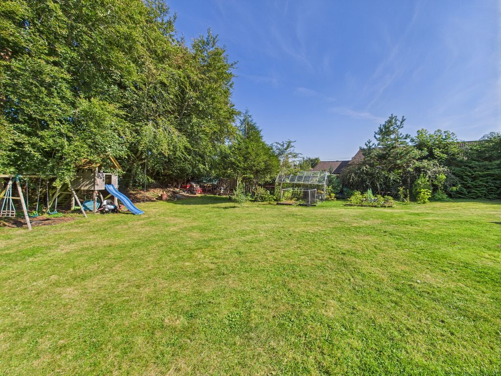 Additional image 25 of 5 bed bungalow for saleWoodhaven Little Blair Drive, Blairgowrie, Perthshire PH10