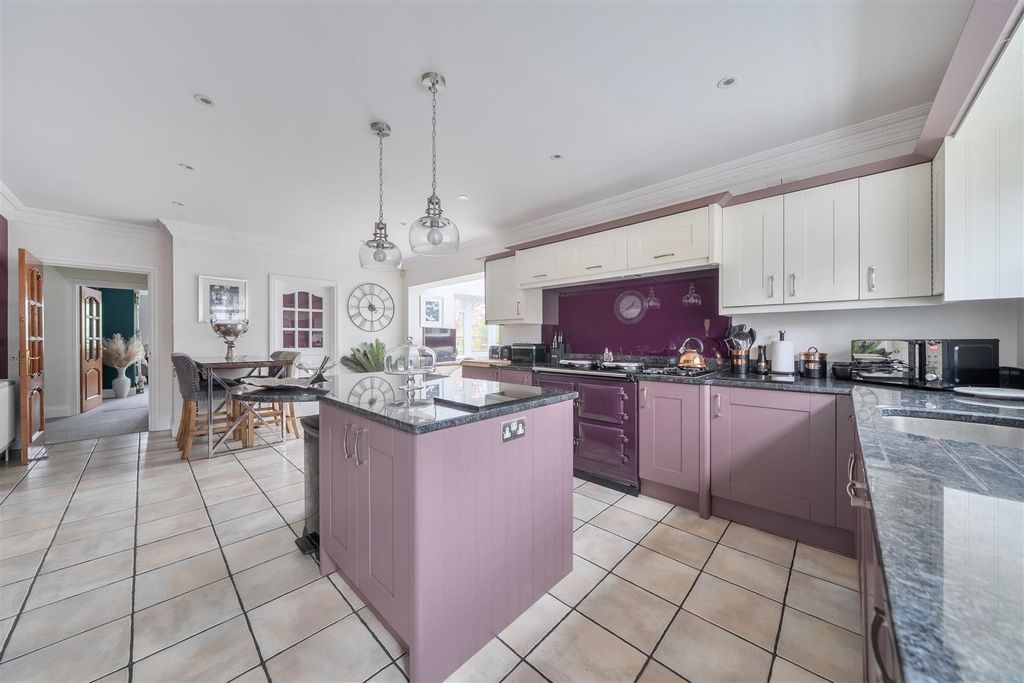 Additional image 4 of 5 bed detached house for saleMilldown Road, Blandford Forum DT11
