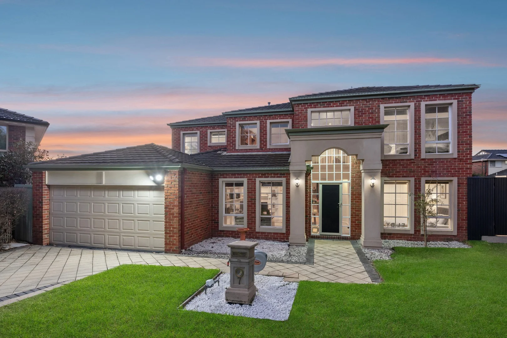 7 Donna Close, Dingley Village VIC 3172