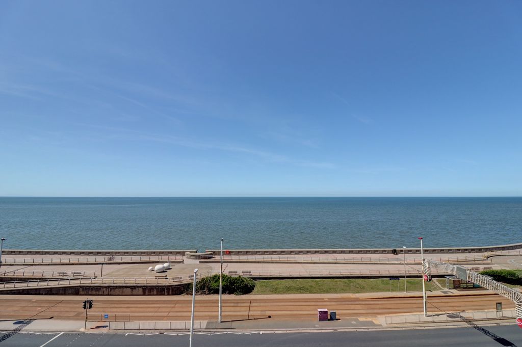 Additional image 19 of 2 bed flat for saleNew South Promenade, Blackpool FY4