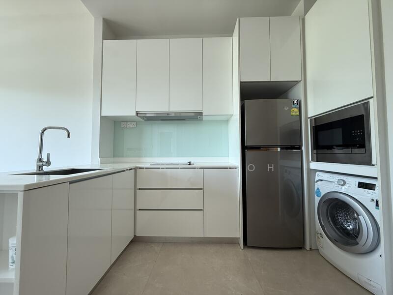 105 Hillview Rise photo 3