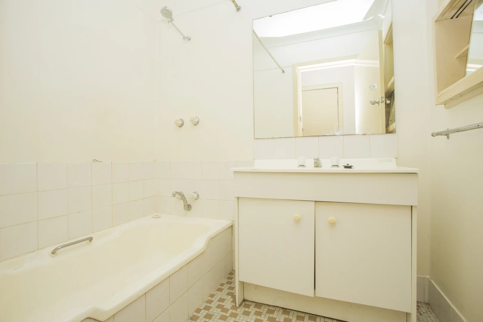 Additional image 15 of 42 Keeley Way, Girrawheen WA 6064