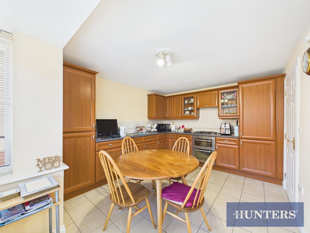Additional image 4 of 5 bed detached house for saleWaterdale Close, Bridlington YO16