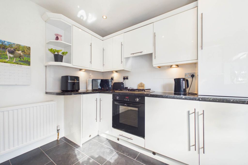 Additional image 6 of 2 bed flat for saleOakdene Crescent, Motherwell ML1
