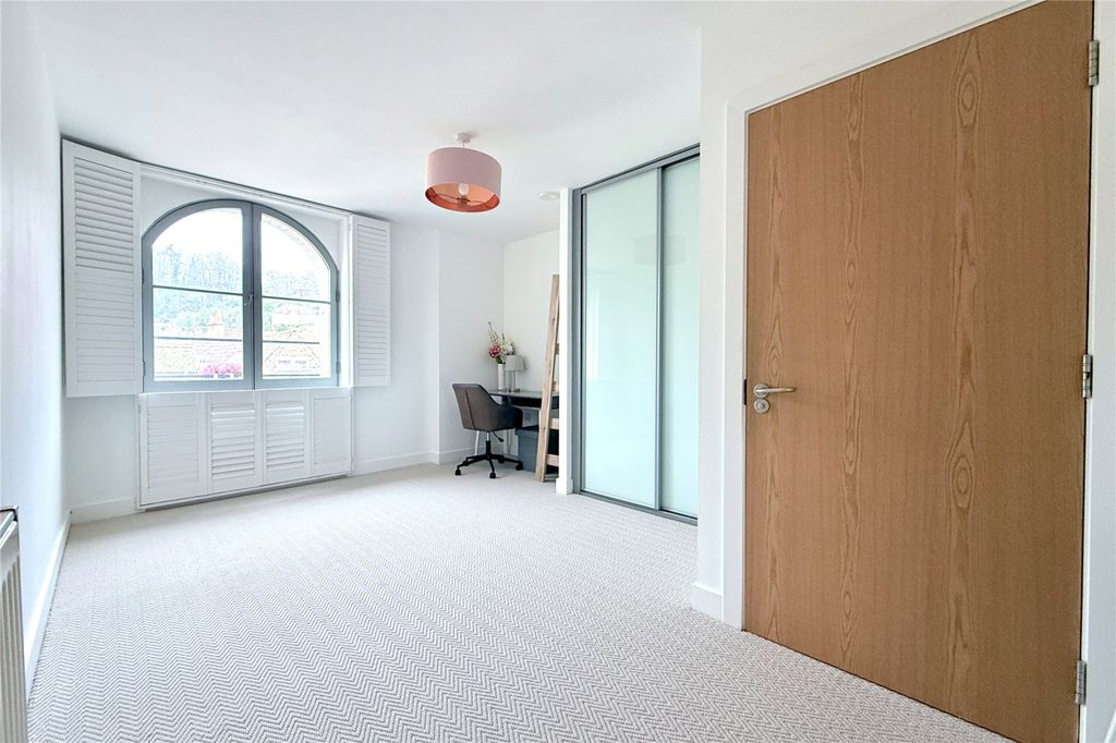 Additional image 8 of 2 bed flat for saleLamb Yard, Bradford On Avon BA15