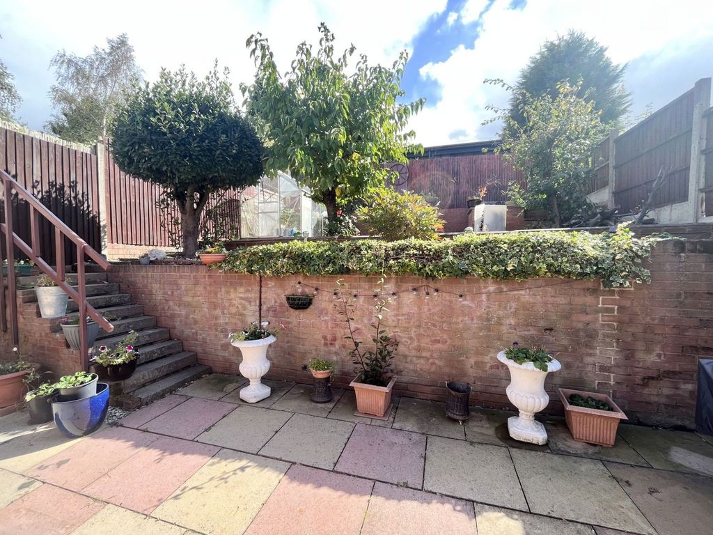 Additional image 20 of 5 bed detached house for saleNorth View Drive, Brierley Hill DY5