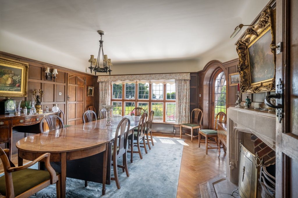 Additional image 8 of 6 bed detached house for saleThe Close, Aldwick Bay Estate, Aldwick, West Sussex PO21