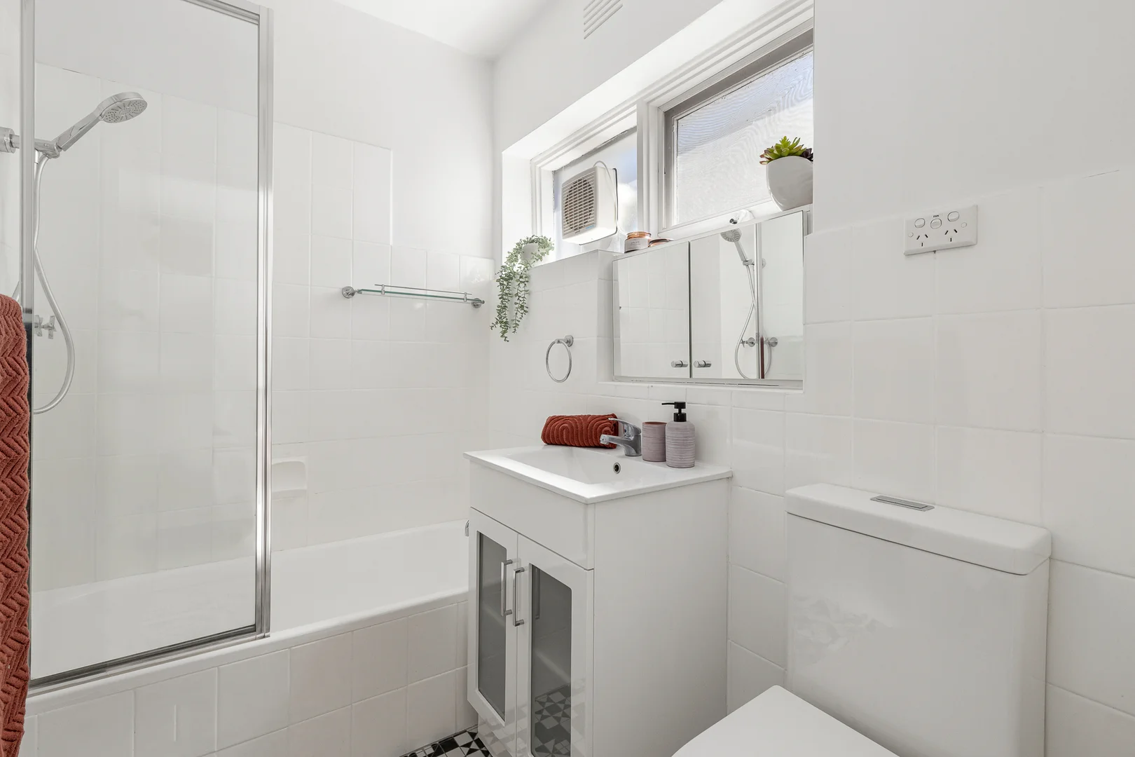 Additional image 6 of 7/9 St James Road, Armadale VIC 3143