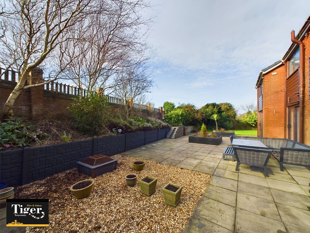 Additional image 37 of 5 bed detached house for saleThe Knowle, Bispham, Blackpool FY2