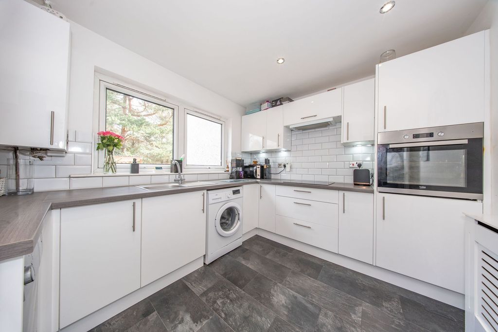 Additional image 3 of 3 bed terraced house for saleHuntly Avenue, Deans, Livingston EH54