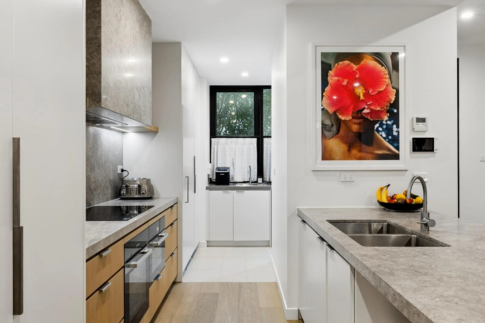 Additional image 2 of 3/488 Barkers Road, Hawthorn East VIC 3123