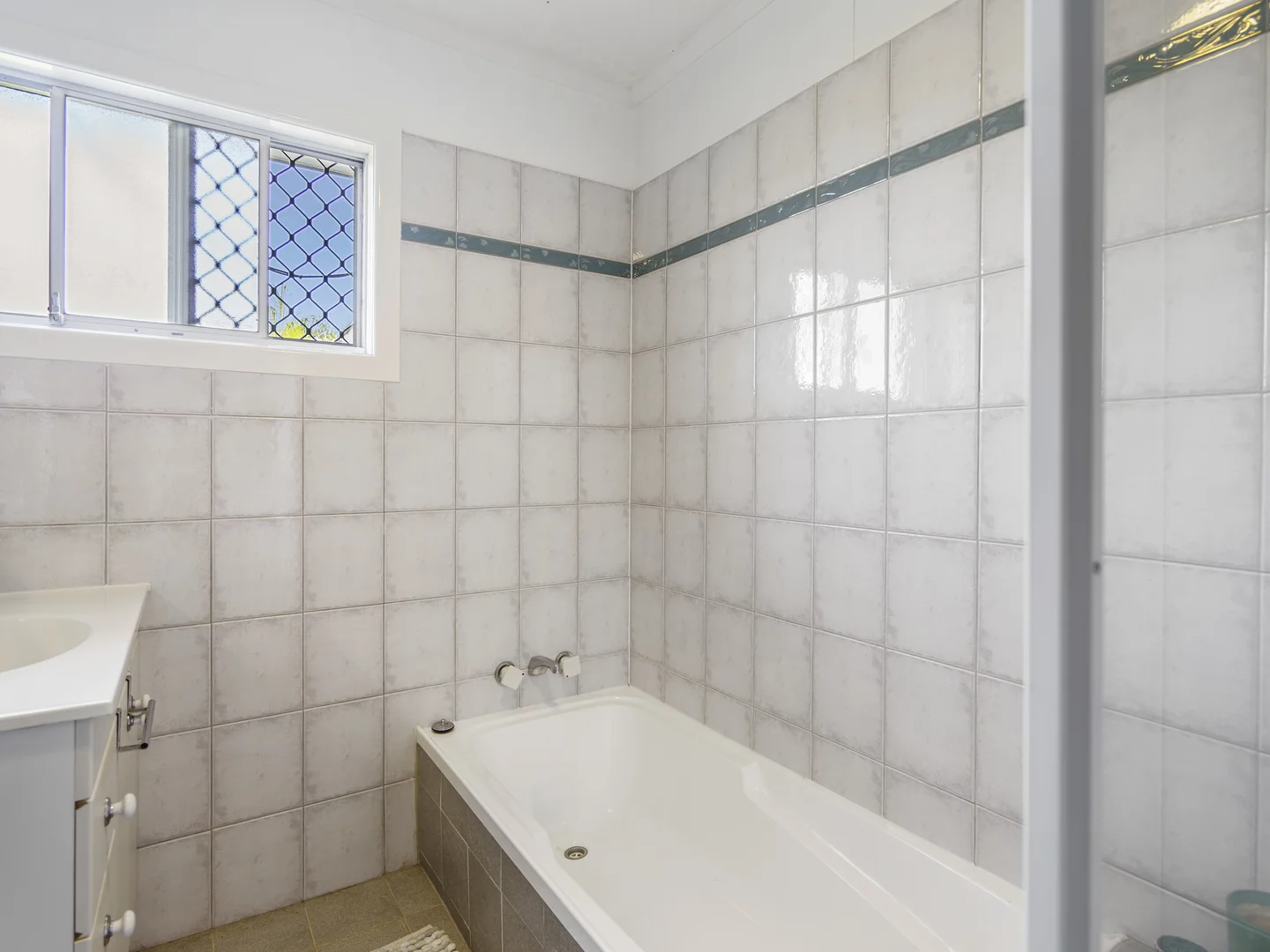 Additional image 10 of 19 Jeffrey Street, Capalaba QLD 4157