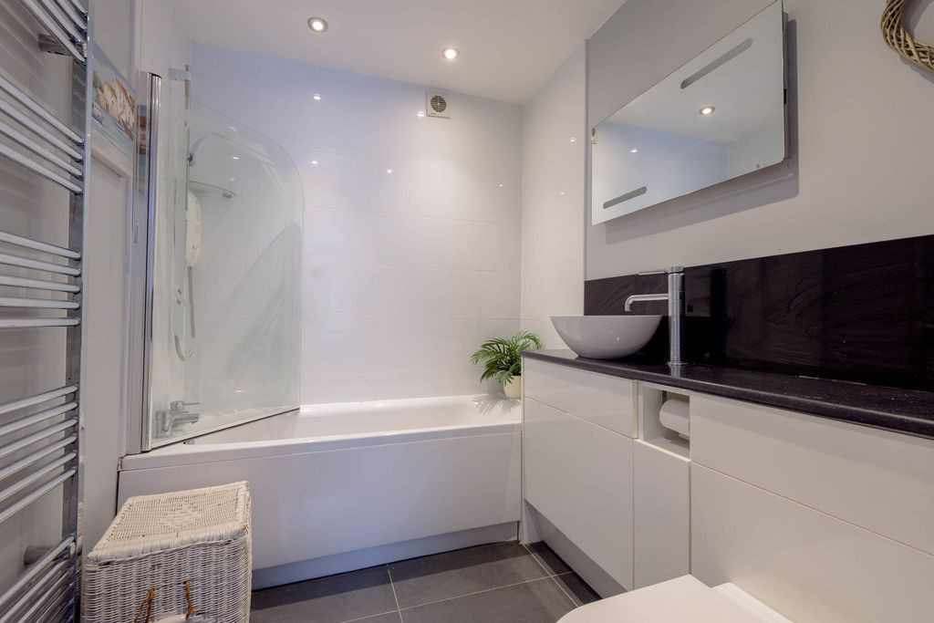 Additional image 14 of 2 bed flat for sale1 Westgate Court, North Berwick EH39