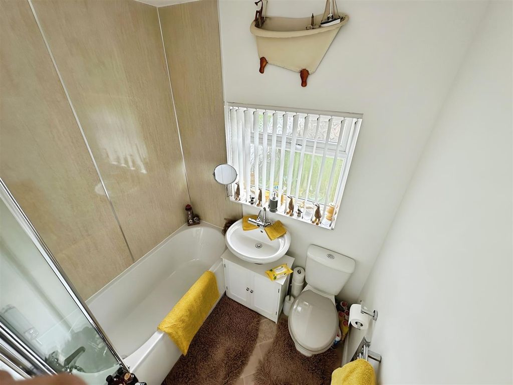 Additional image 16 of 2 bed town house for saleMount Grove, Bradford BD2