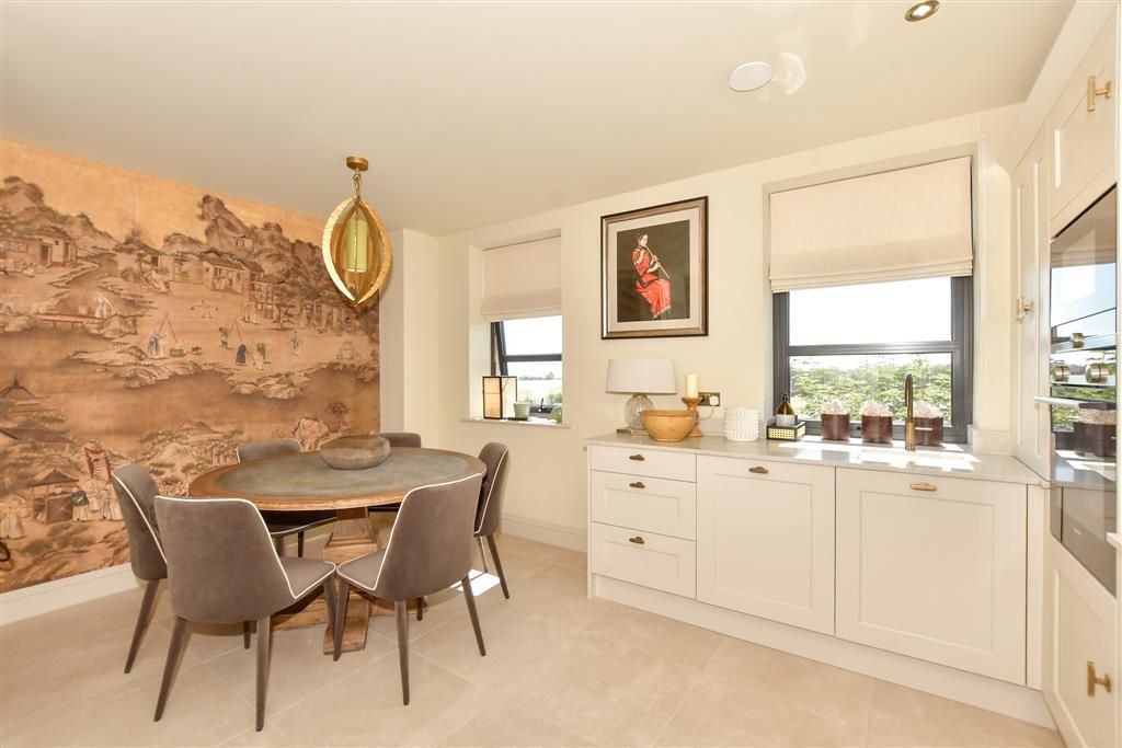 Additional image 6 of 3 bed flat for saleConvent Road, Broadstairs, Kent CT10