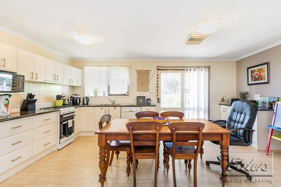Additional image 2 of 5 Banyula Court, Golden Square VIC 3555