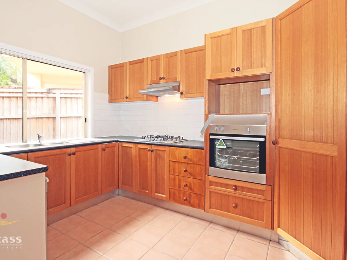 Additional image 3 of 8/8 Overend Street, Norman Park QLD 4170