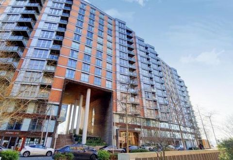 New Providence Wharf, 1 Fairmount Avenue, Blackwall, Canary Wharf, London E14, Studio to rent