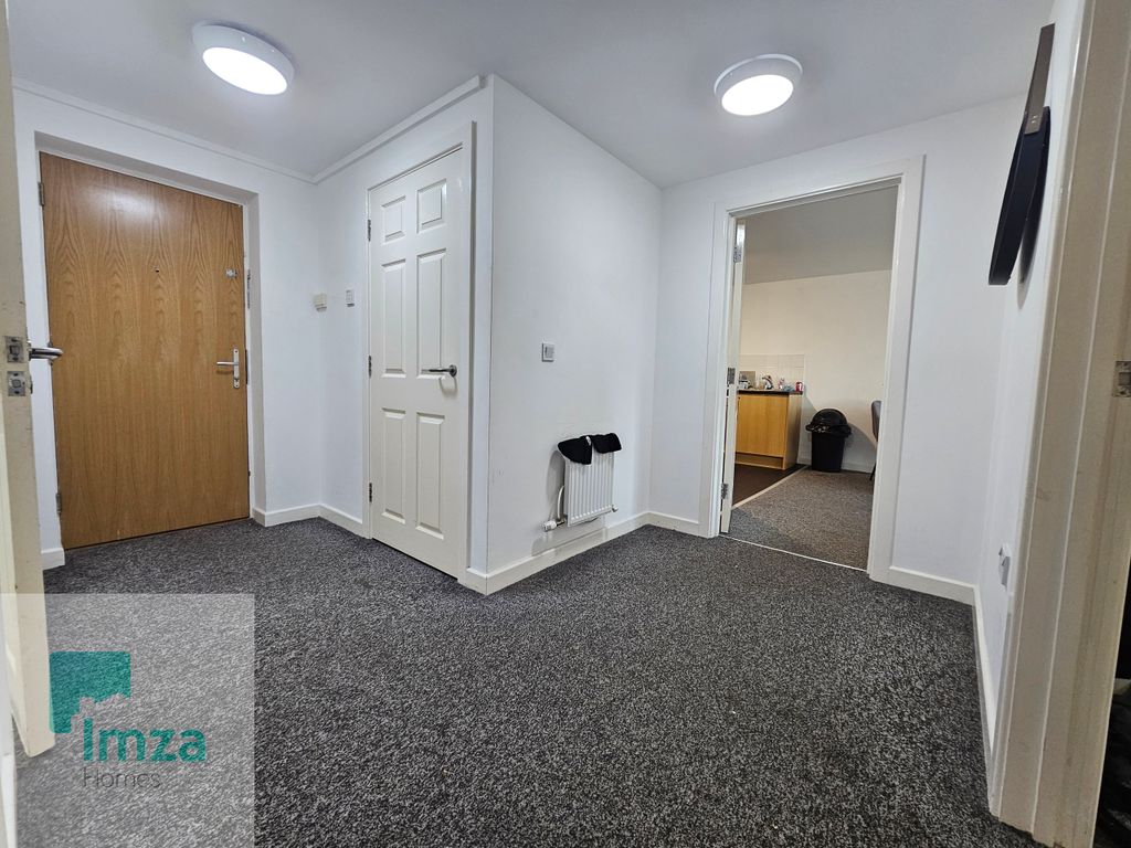 2 bed flat for saleCarriage Grove, Bootle, Merseyside L20 photo 4