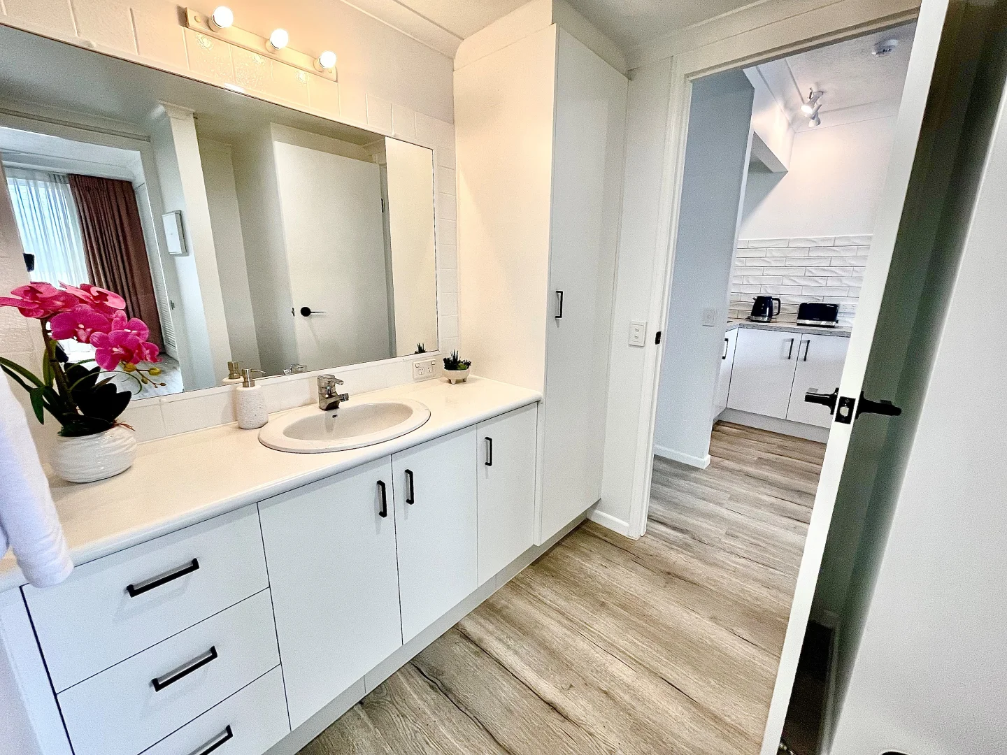 Additional image 15 of 213/1 Paradise Island, Surfers Paradise QLD 4217