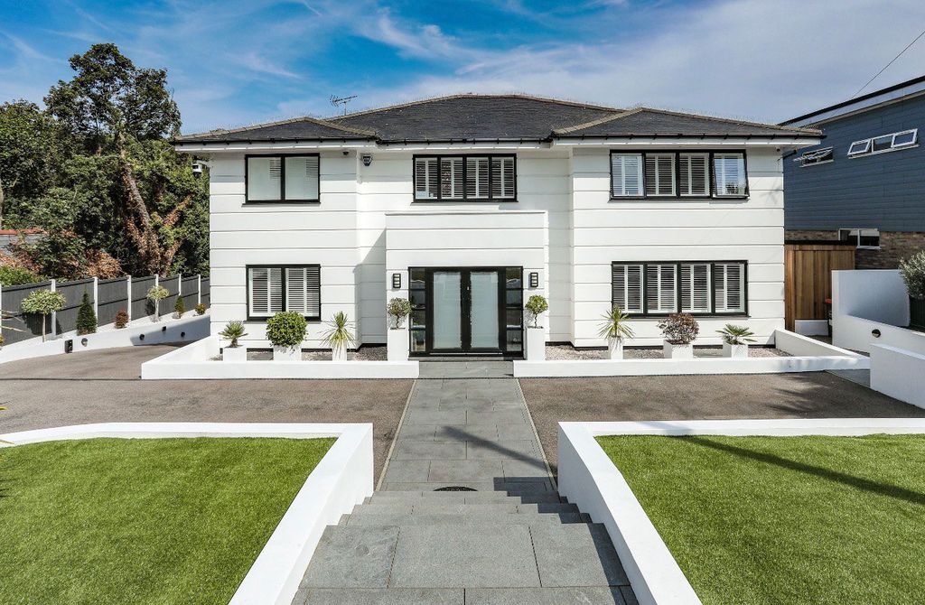 Additional image 29 of 4 bed detached house for saleNorth Foreland Avenue, Broadstairs, Kent CT10