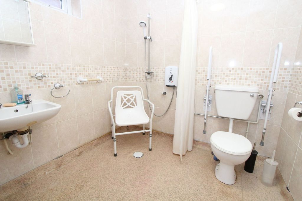 Additional image 22 of 5 bed detached house for saleQueen Street, Pensnett, Brierley Hill DY5