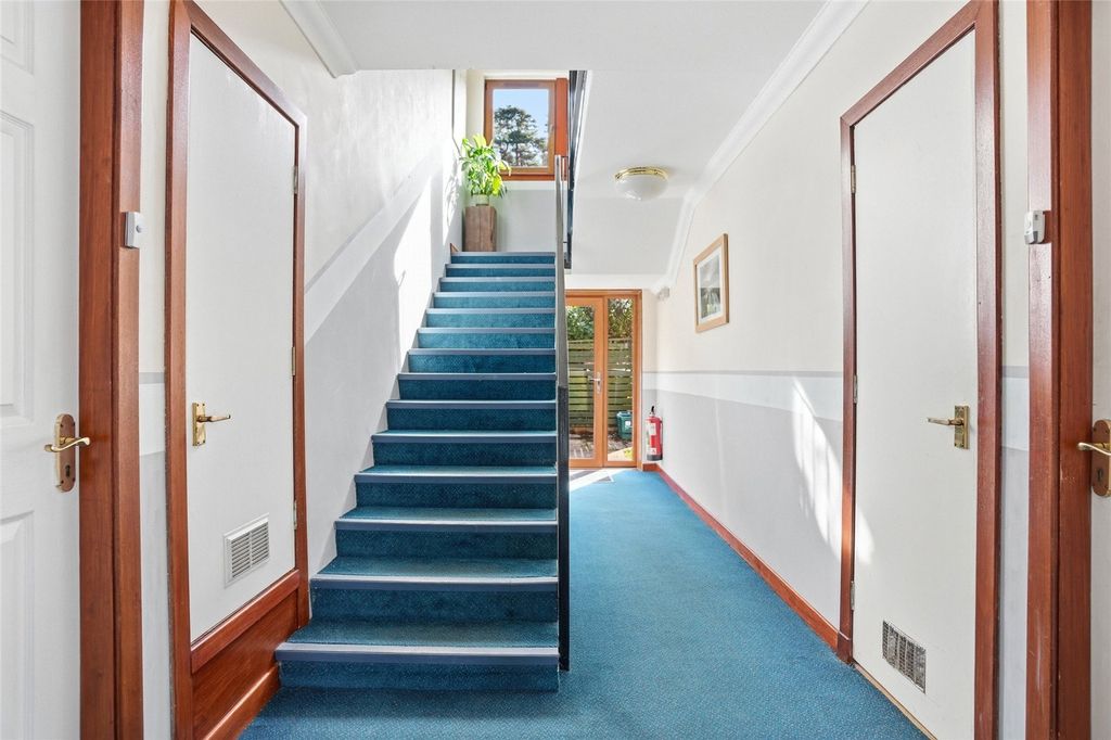 Additional image 4 of 3 bed flat for saleWemyss Court, Leapmoor Drive, Wemyss Bay, Inverclyde PA18