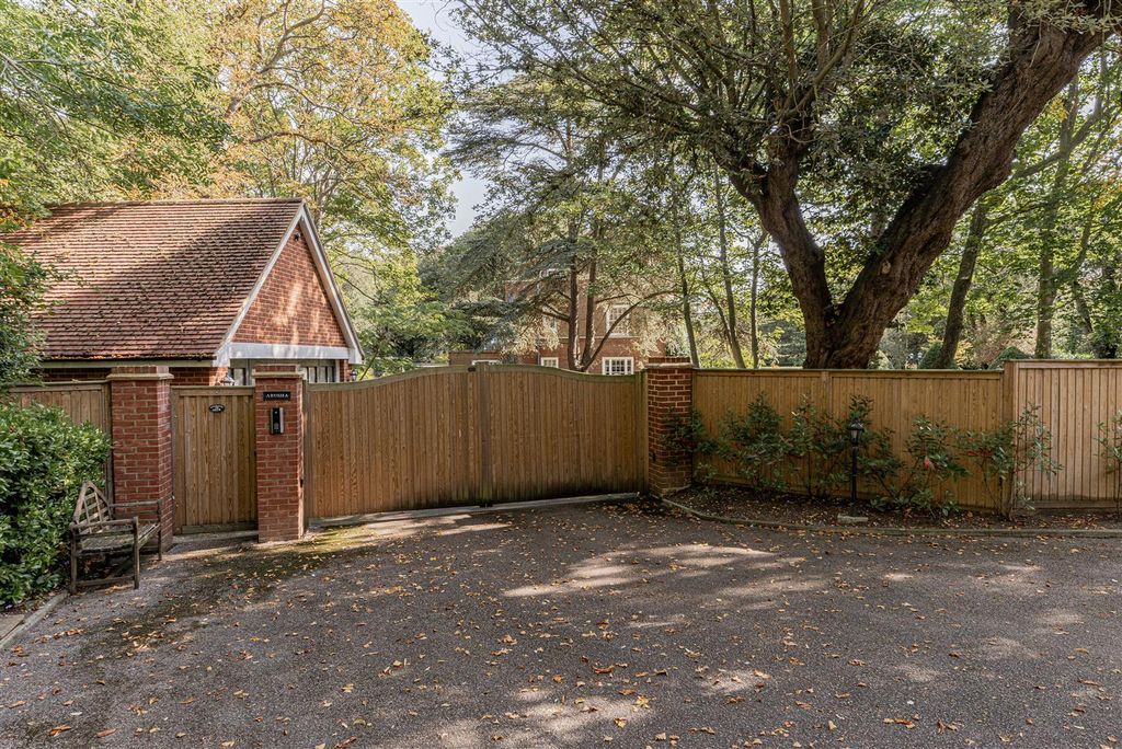 Additional image 57 of 6 bed detached house for saleConvent Road, Broadstairs CT10