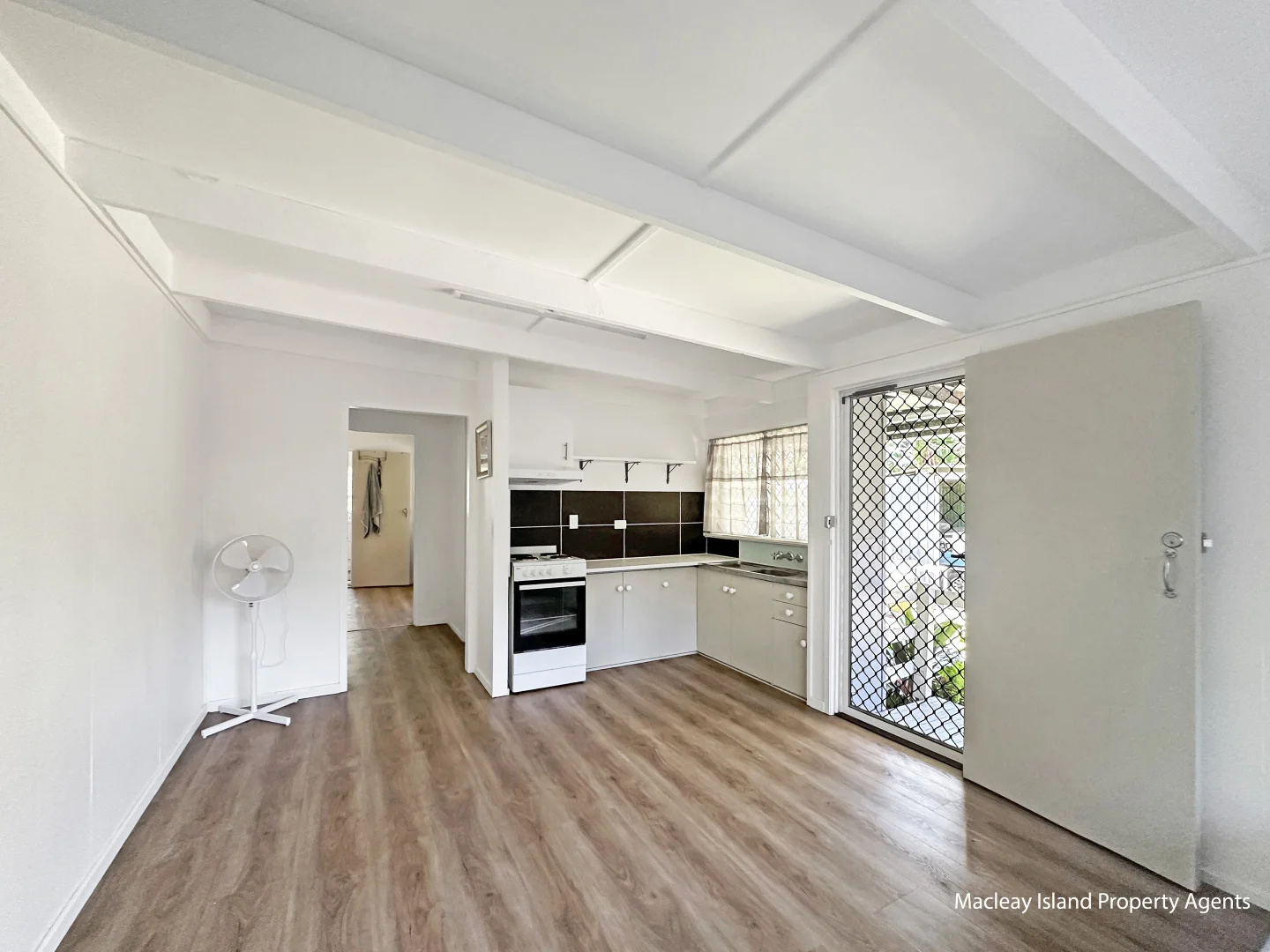 Additional image 11 of 21 Panaroo Street, Macleay Island QLD 4184