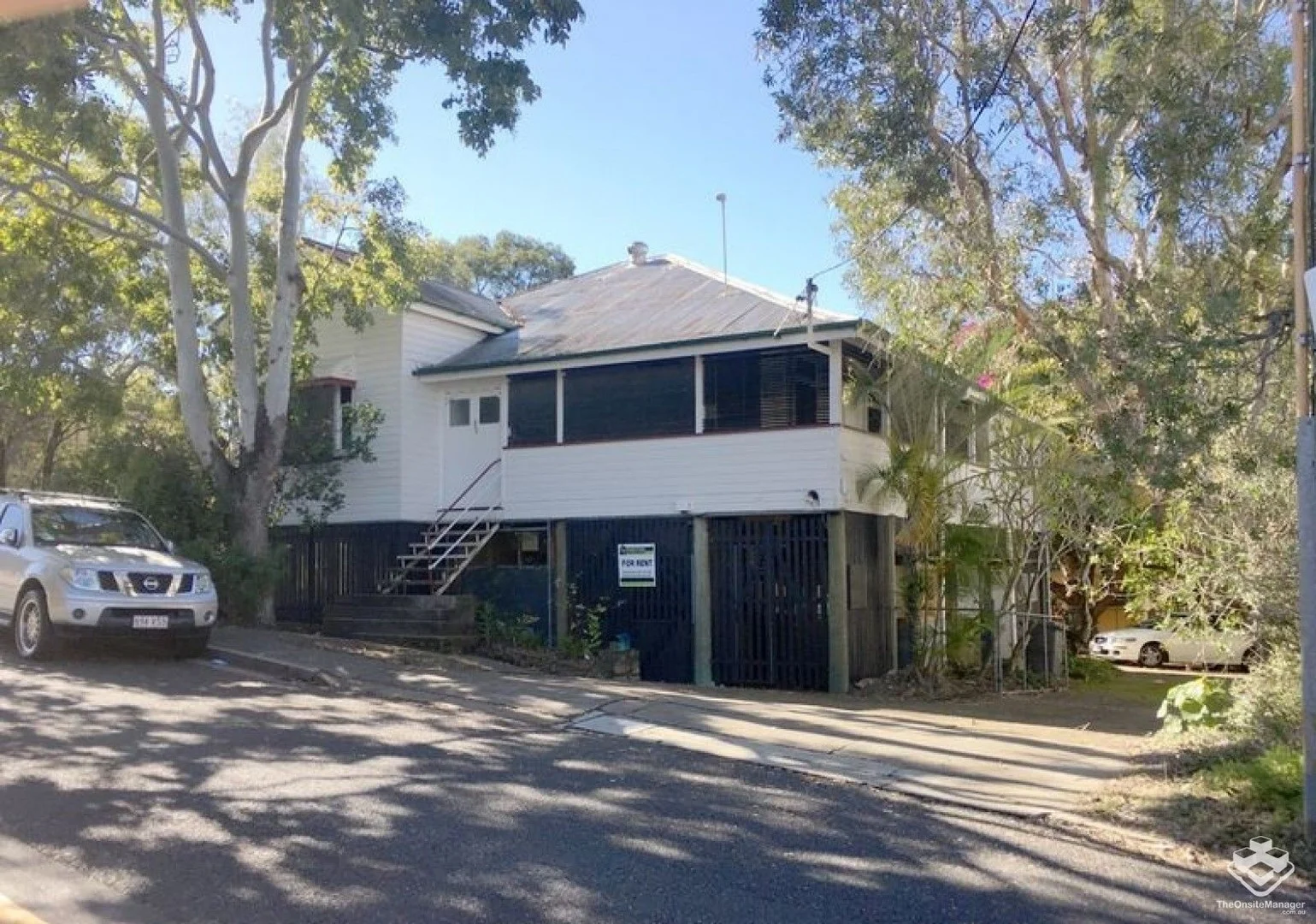 15 Railway Avenue, Indooroopilly QLD 4068