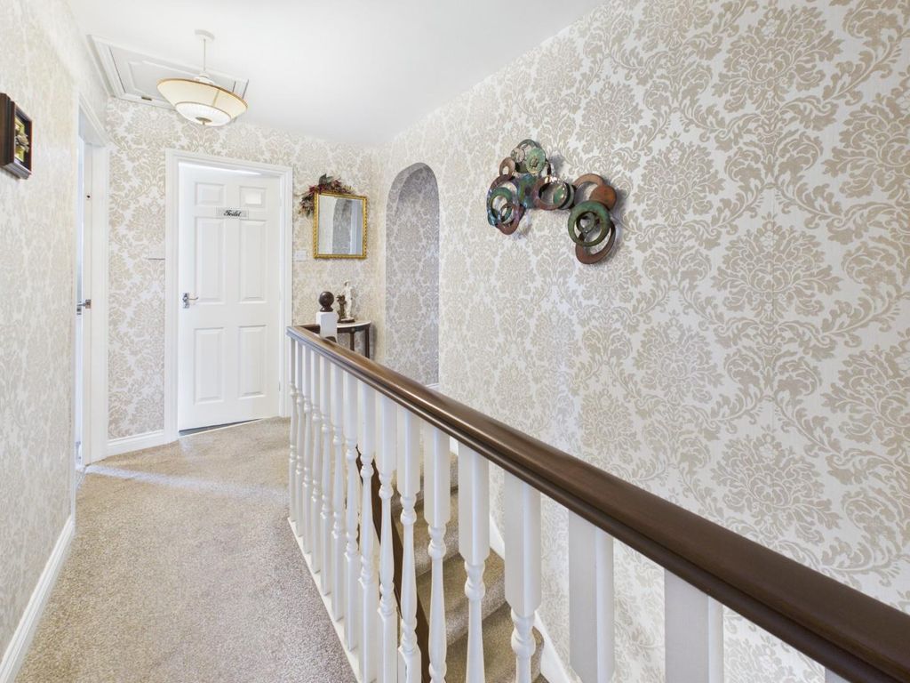 Additional image 18 of 5 bed detached house for sale5 Bed Detached House, Aysgarth Rise, Bridlington YO16
