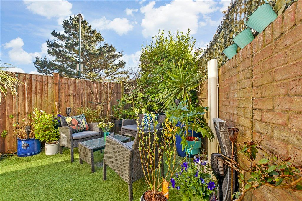 Additional image 11 of 2 bed flat for saleKings Parade, Bognor Regis, West Sussex PO21