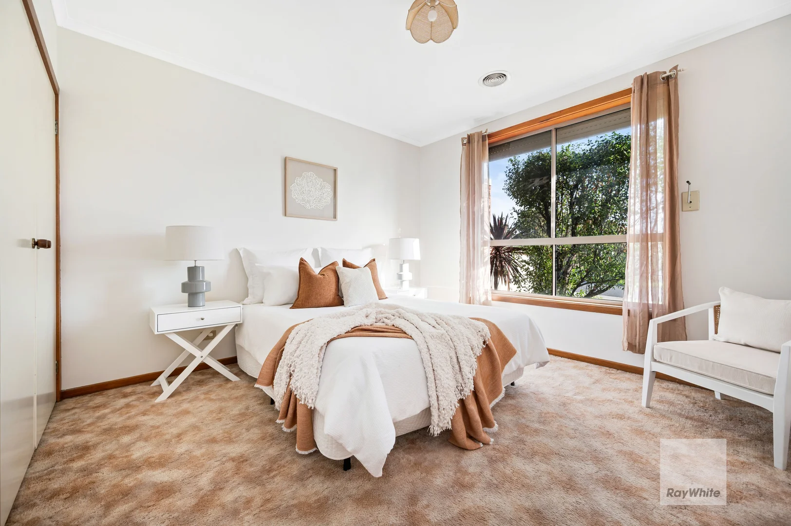 Additional image 9 of 1/98 Lenoak Street, Gladstone Park VIC 3043