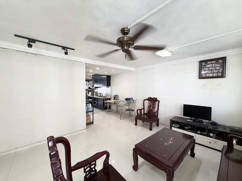 526 Hougang Avenue 6 photo 2