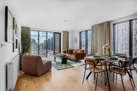 Charter Street, Canary Wharf, London E22