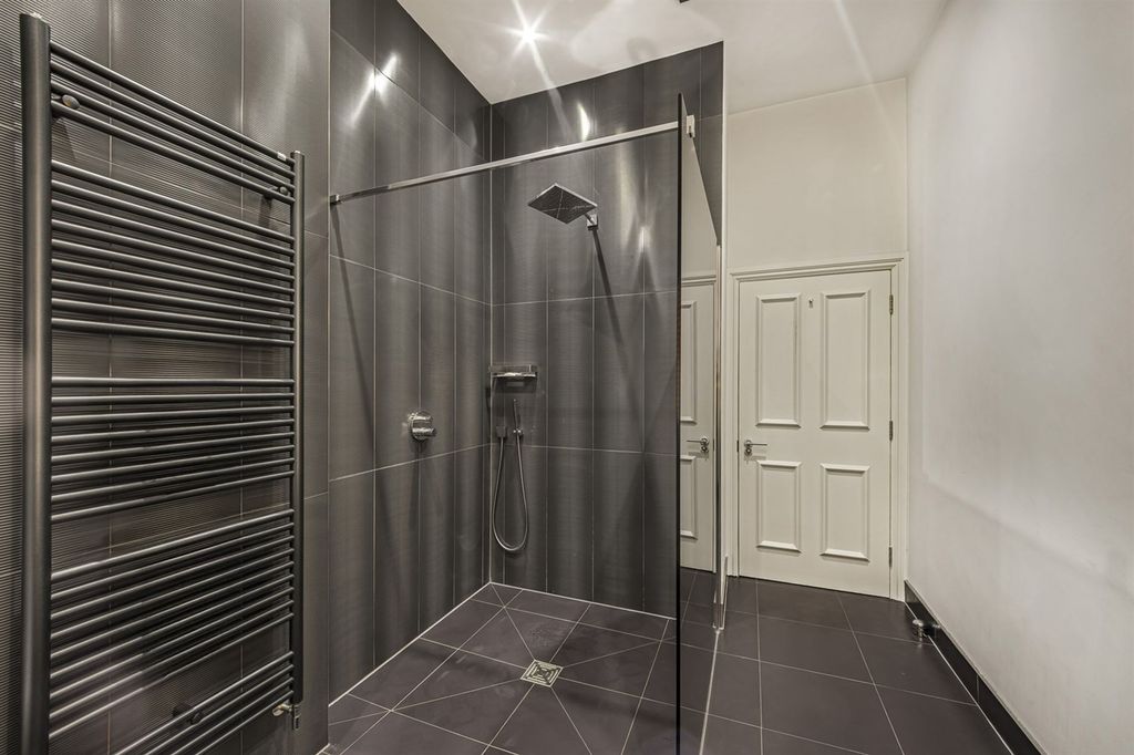 Additional image 19 of 4 bed detached house for saleTheobald Road, Bowdon WA14