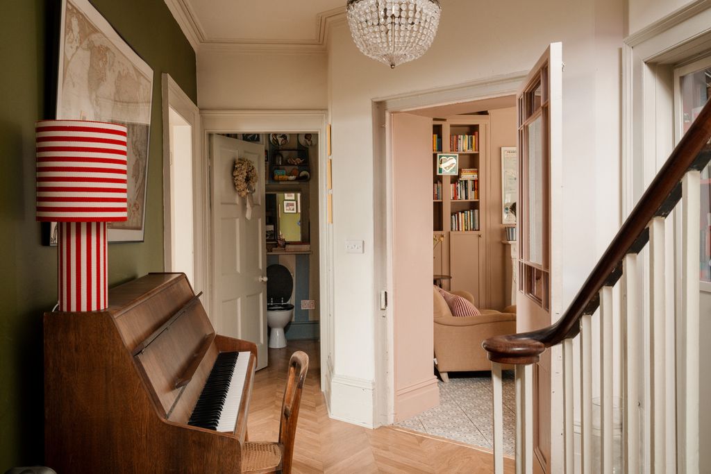 Additional image 14 of 6 bed semi-detached house for saleWoodlands, Portishead, Somerset BS20