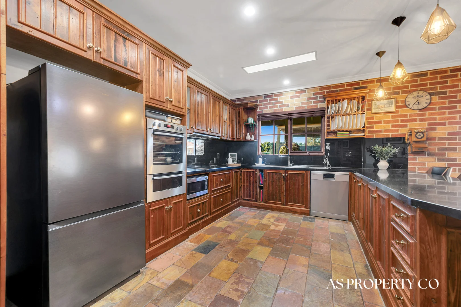Additional image 7 of 18 Kumbari Court, New Gisborne VIC 3438