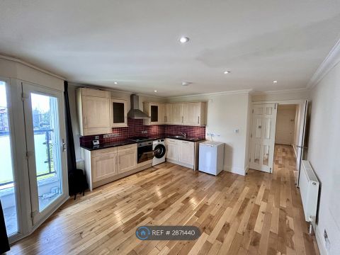 Jonathan St, London SE11