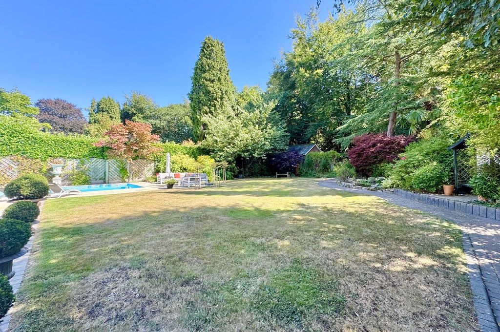 Additional image 50 of 3 bed detached house for saleEast Avenue, Talbot Woods, Bournemouth BH3