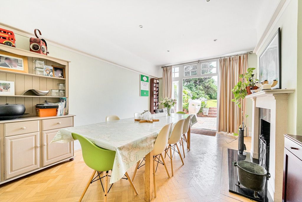 Additional image 9 of 5 bed detached house for saleHayes Lane, Hayes, Kent BR2