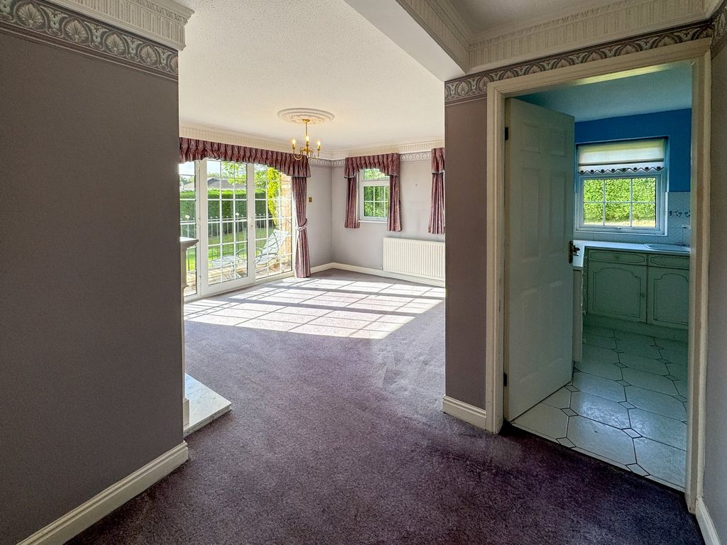 Additional image 9 of 1 bed flat for saleSandringham Court, Woodland Glade, Bradley, Huddersfield HD2