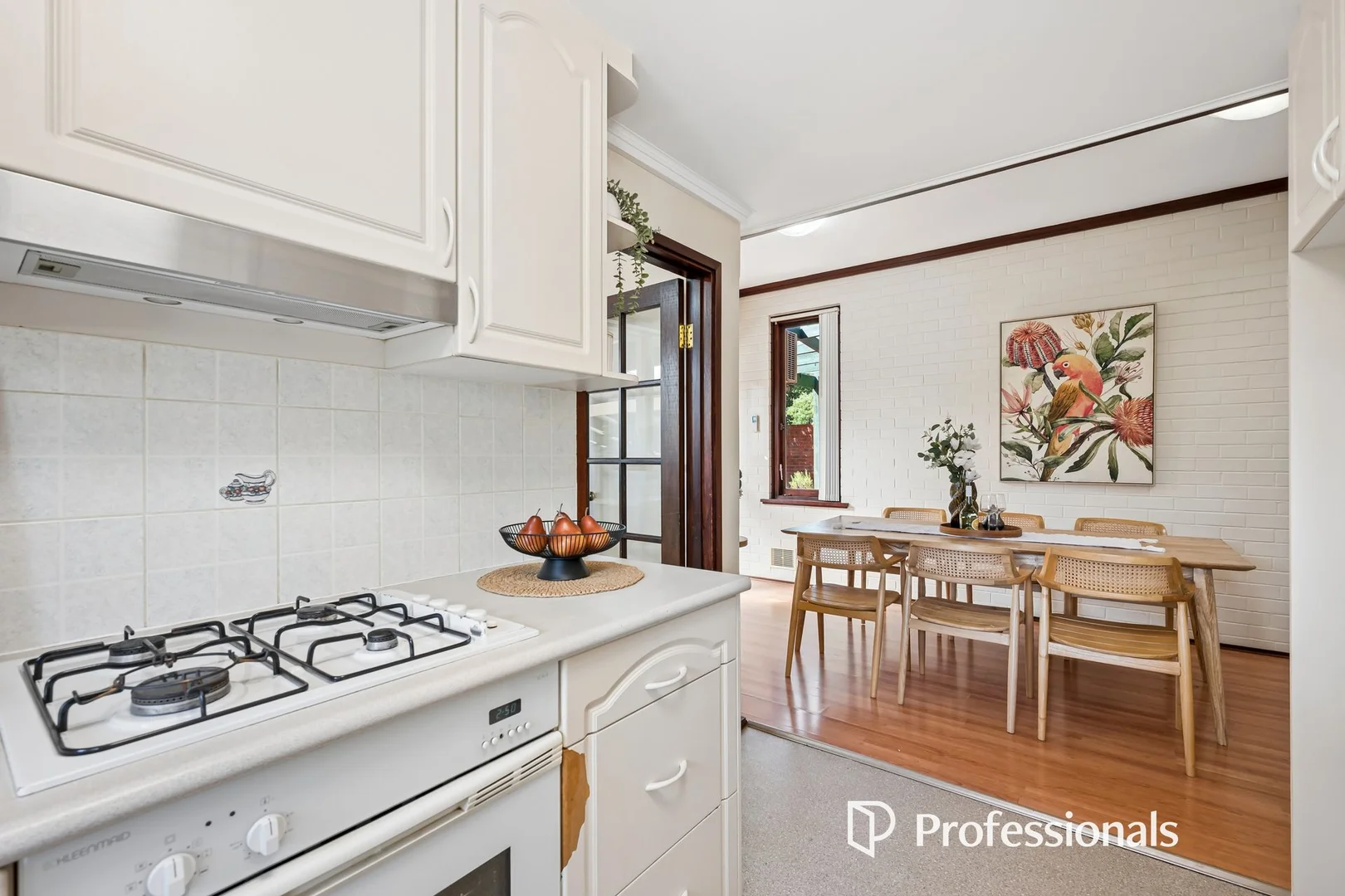 Additional image 6 of 2 Hart Street, Lesmurdie WA 6076